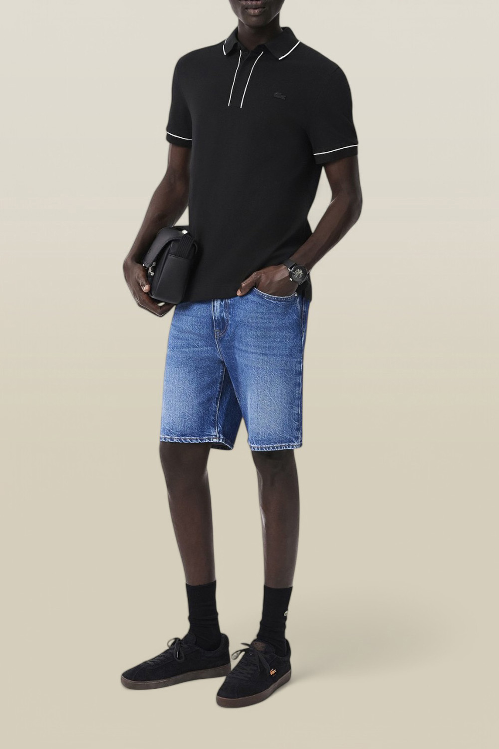 תמונת כל הלוק של חולצת פולו LACOSTE